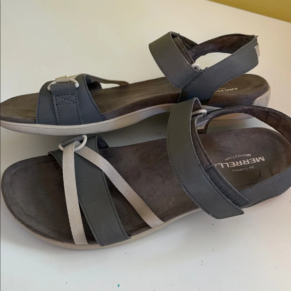 Merrell Charcoal Leather  Velcro Ankle strap sandal Size 10